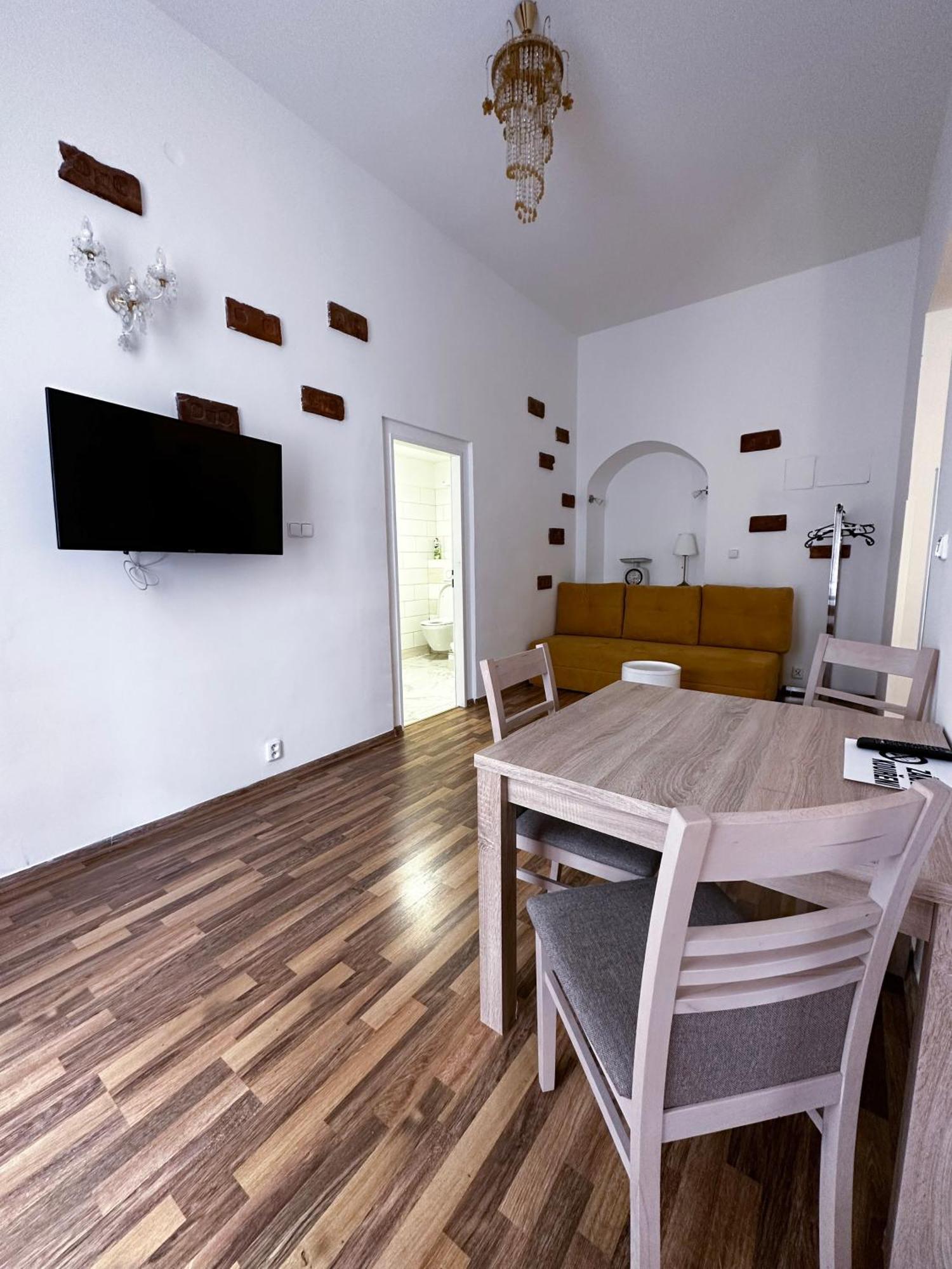 Apartments Paderewski Karlsbad Buitenkant foto